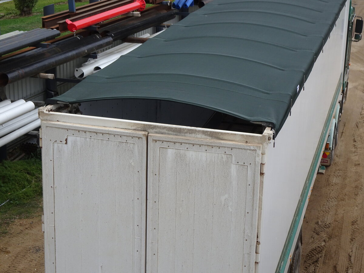 A heavy duty retractable tarp system by Ellis and Sons Group for Moxey Farms, Gooloogong NS