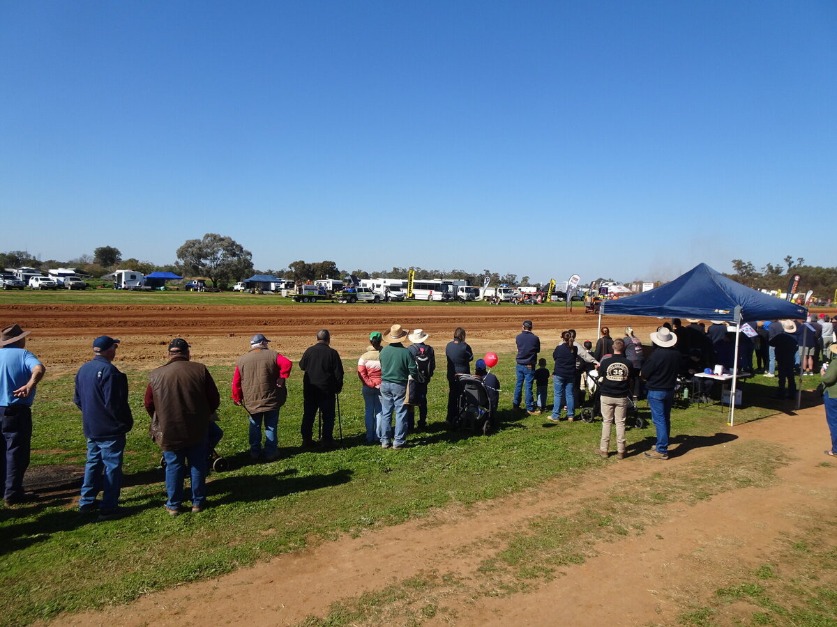 Crowd at Nyngan Ag Expo