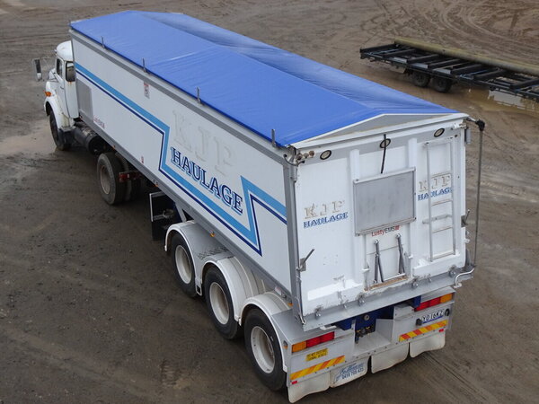 A new roll-over tarp installed by Ellis and Sons Group for Brendan Nash, Cudal, NSW